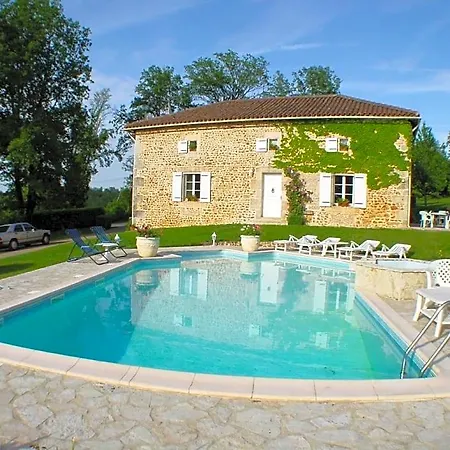 La Grenouille Bed & Breakfast Saint-Adjutory